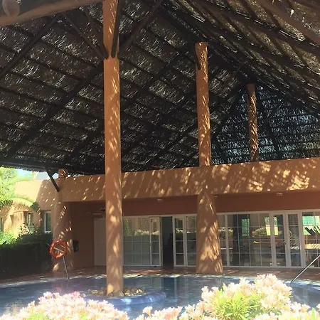 Hacienda Del Sol * 에스테포나