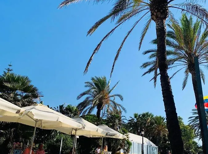 Hacienda Del Sol * Estepona