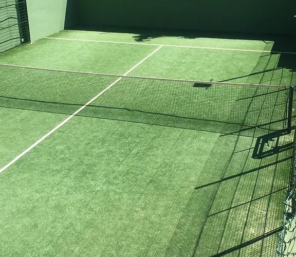 Hacienda Del Sol * Estepona