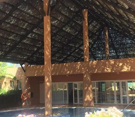 Hacienda Del Sol * Estepona